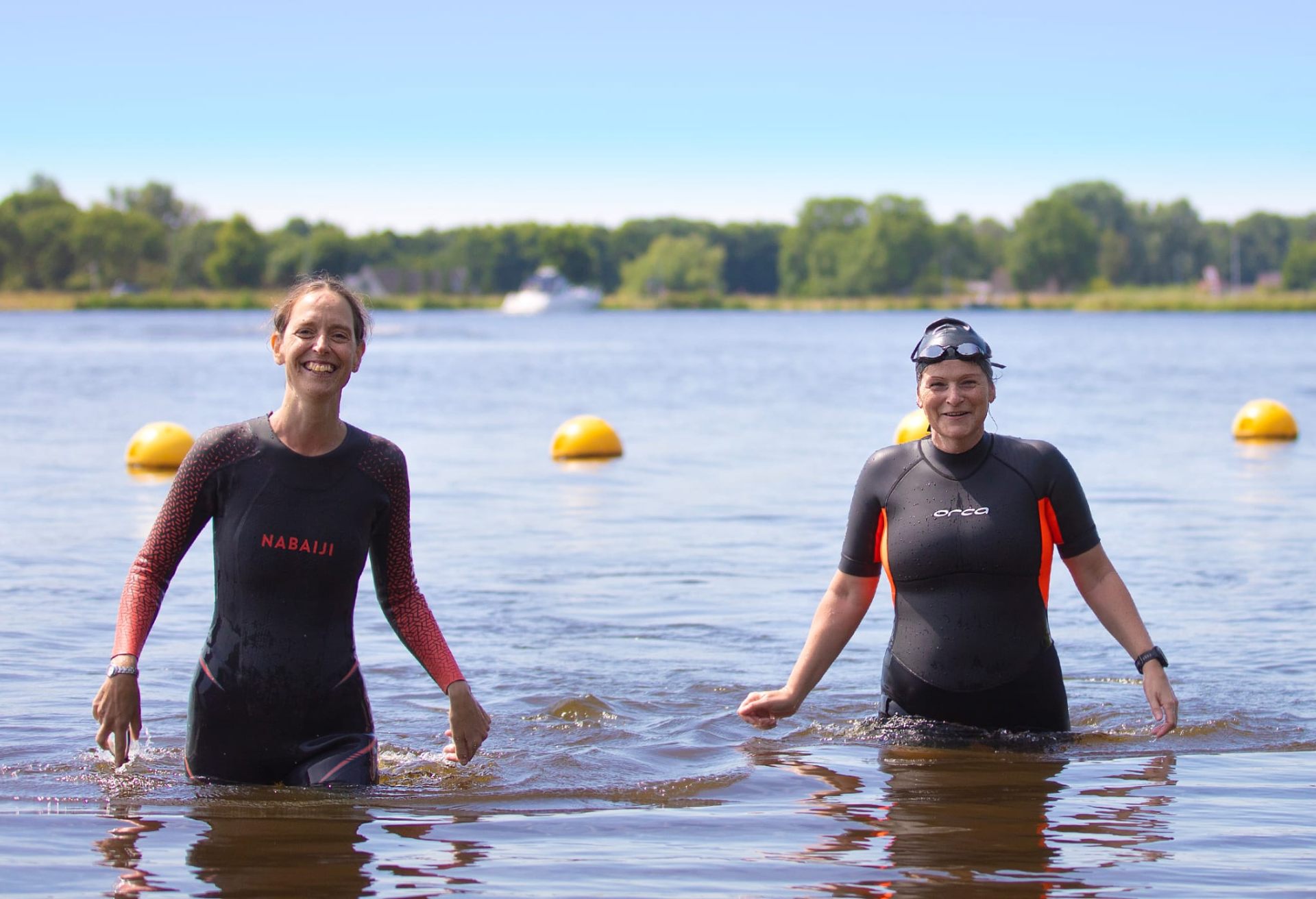 Open water swimming training for adults 1