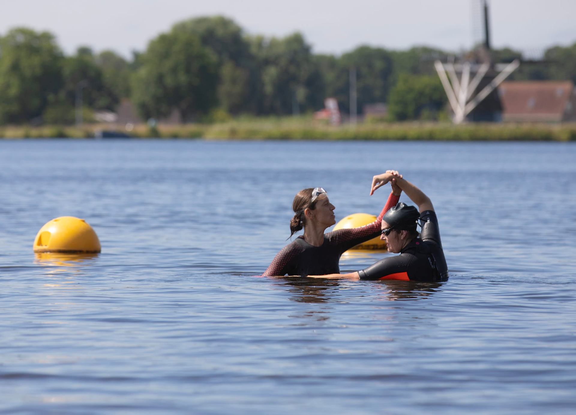 Open water swimming training for adults 4